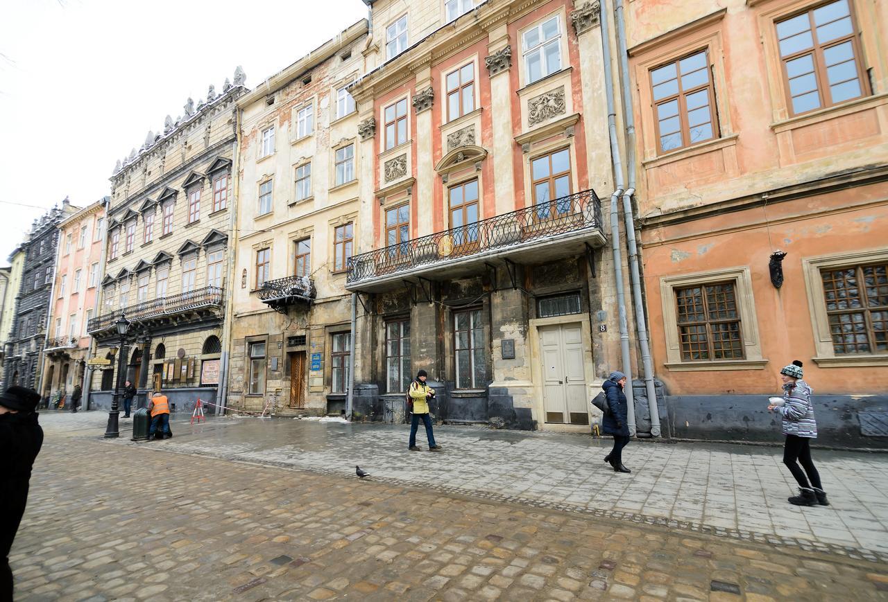 Vip ван гог на площі ринок * Lviv