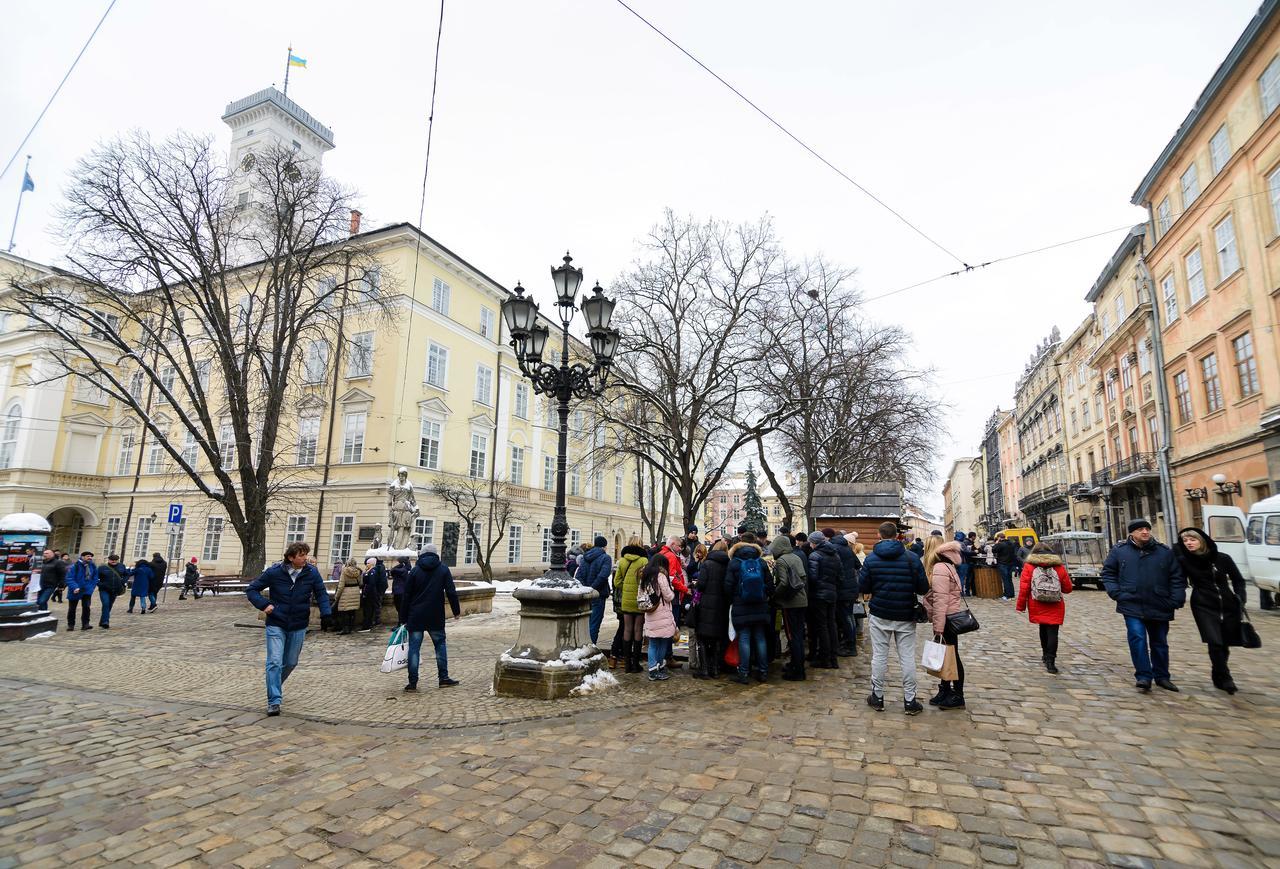 Vip ван гог на площі ринок * Lviv